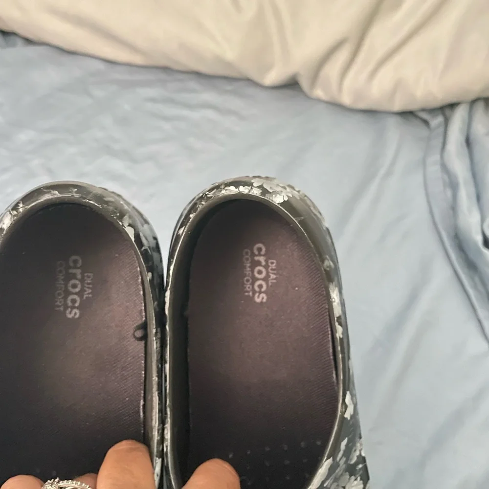 Crocs clogs 9 practically new - Picture 2 of 6